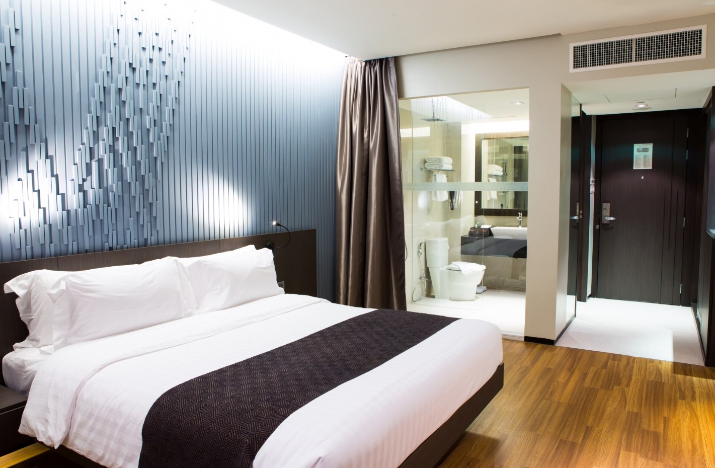 luxurious-room