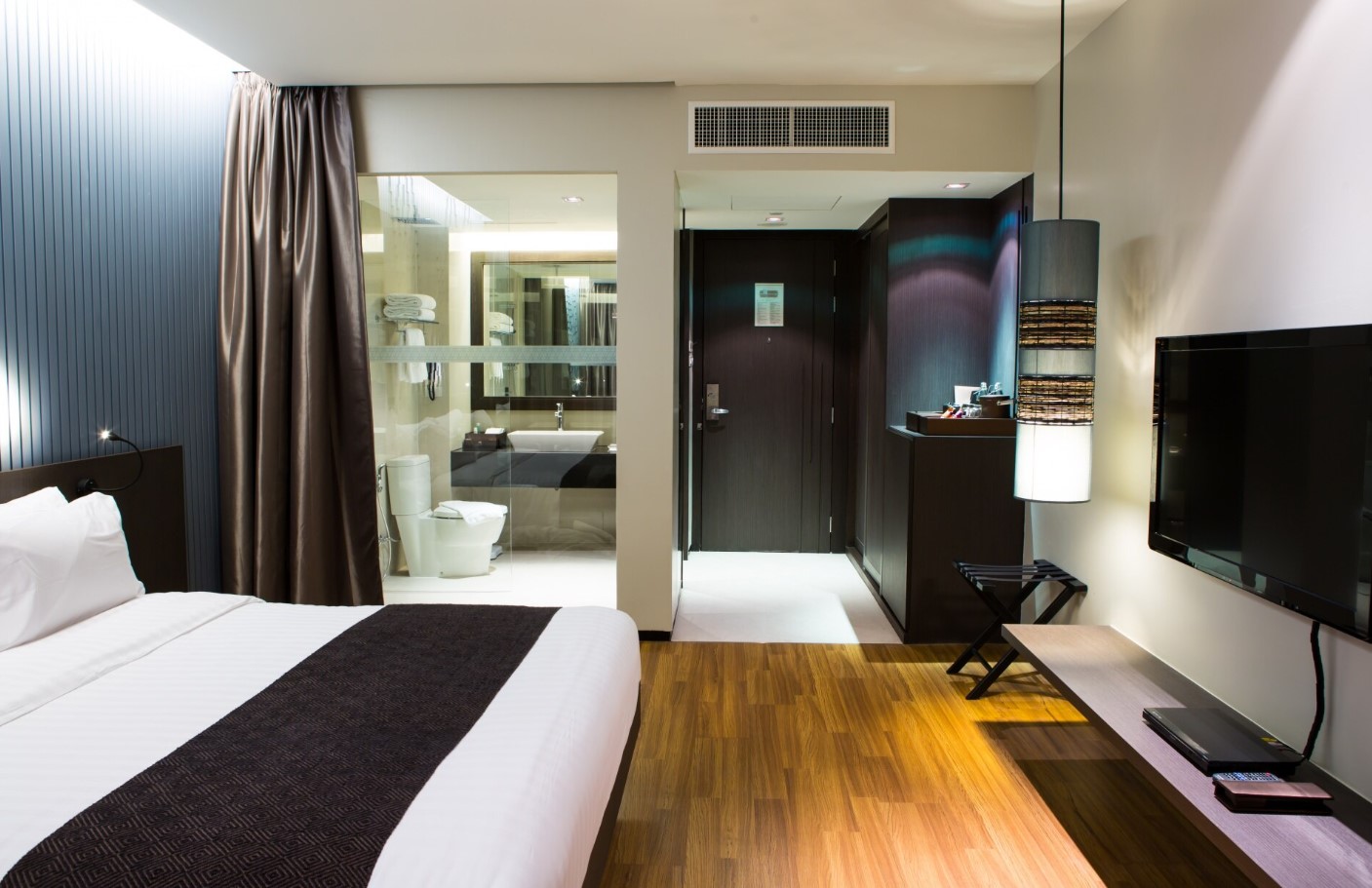 deluxe-room